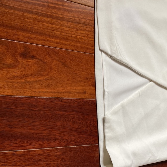 One state pencil skirt with black leather trim size 2 - Picture 8 of 8